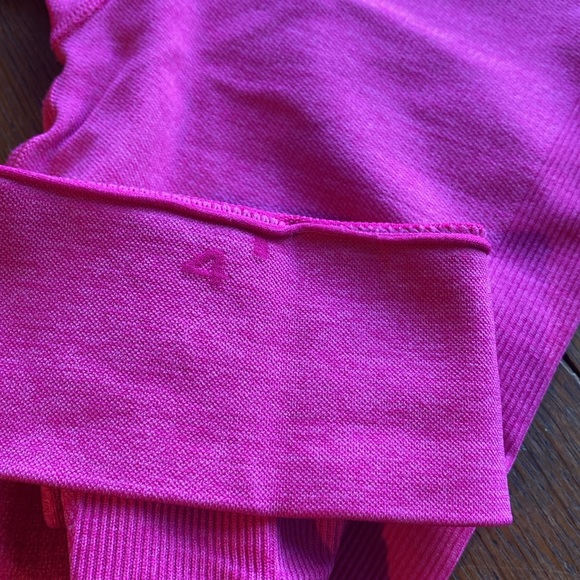 LULULEMON HIGH WAISTED SEAMLESS PINK LEGGINGS 🍋 - Picture 8 of 11